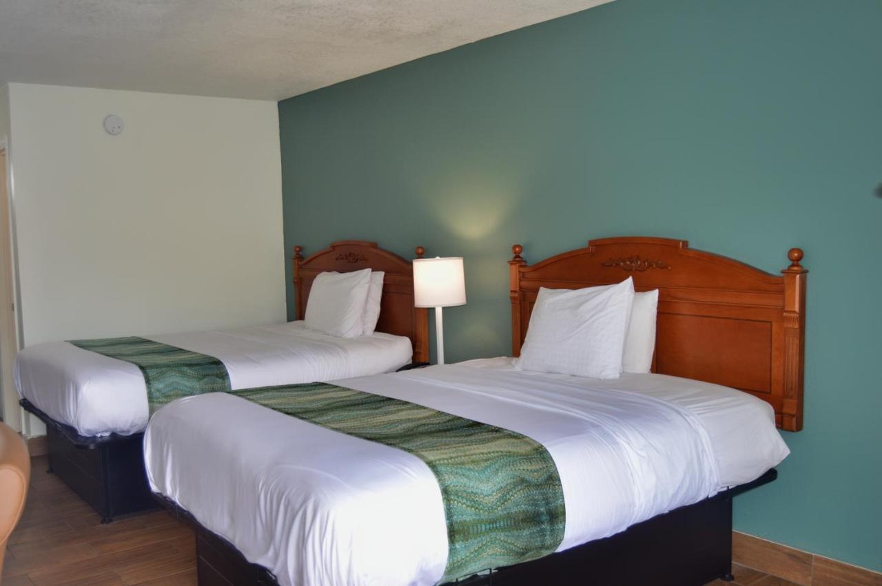 Days Inn By Wyndham Hardeeville Near Hilton Head ภายนอก รูปภาพ