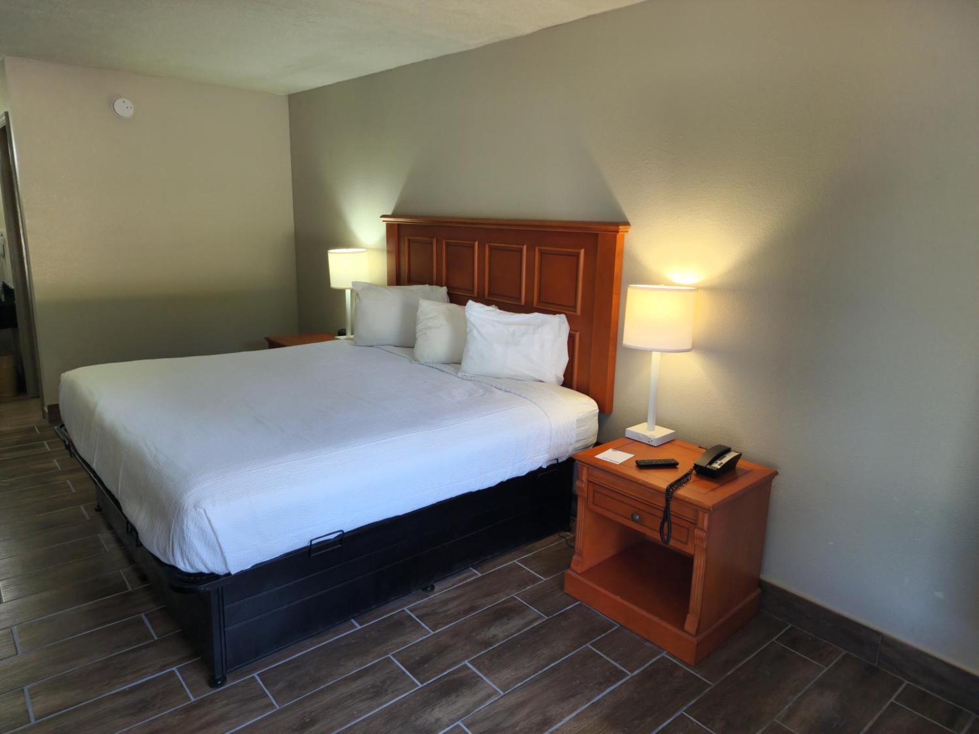 Days Inn By Wyndham Hardeeville Near Hilton Head ภายนอก รูปภาพ