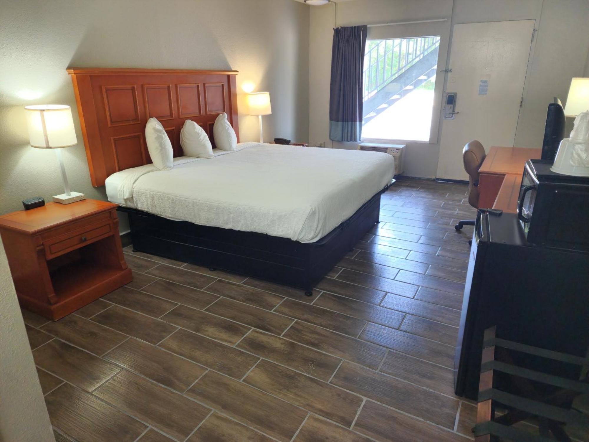 Days Inn By Wyndham Hardeeville Near Hilton Head ภายนอก รูปภาพ