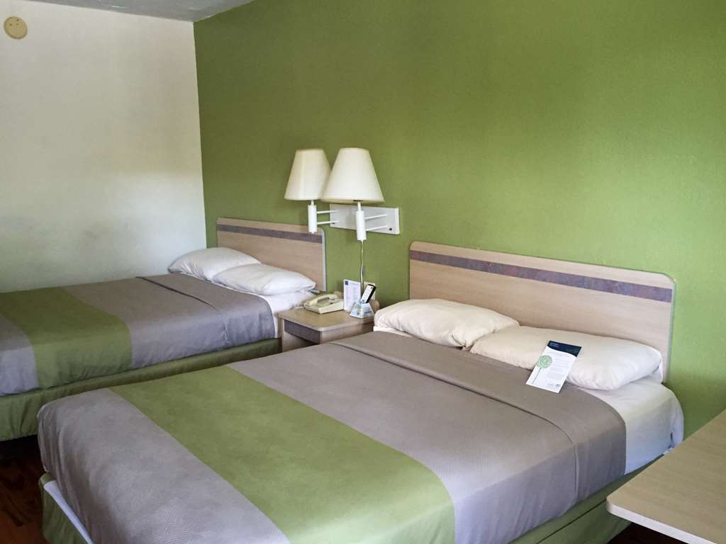 Days Inn By Wyndham Hardeeville Near Hilton Head ห้อง รูปภาพ
